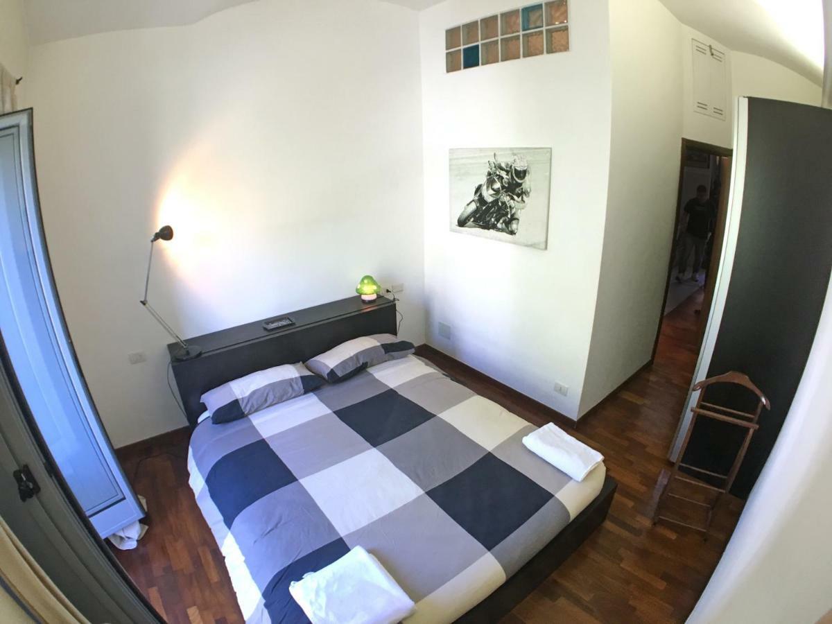 Appartamento La casa di ringhiera Milano Esterno foto